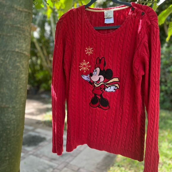 Disney Store Minnie Mouse Embroidered Cable Knit Red Christmas Winter Sweater - Picture 12 of 12